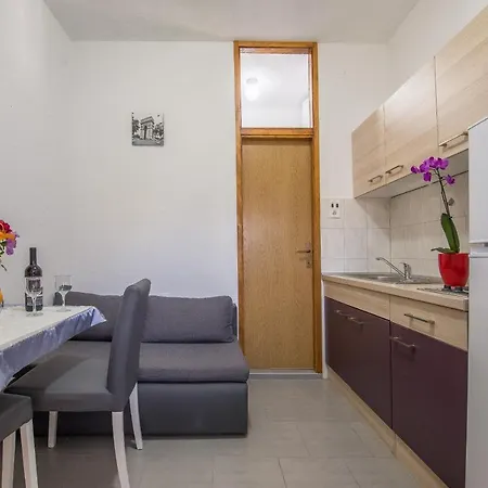 Mlinar9 #2 Apartamento Gornji Karin