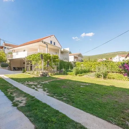 Mlinar9 #2 Apartman Gornji Karin